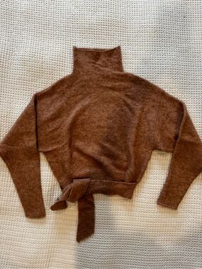 Aritzia Wilfred Lorin Sweater Tie Waist Mock Neck Soft Knit Small